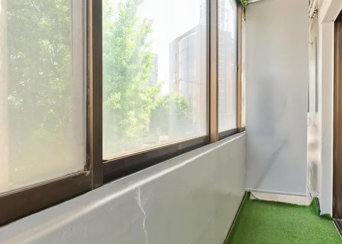 30평 프라이빗 감각적인 숙소, 넓은 거실, 신방화역에서 2분, 김포공항, 홍대 근처 * 서울특별시